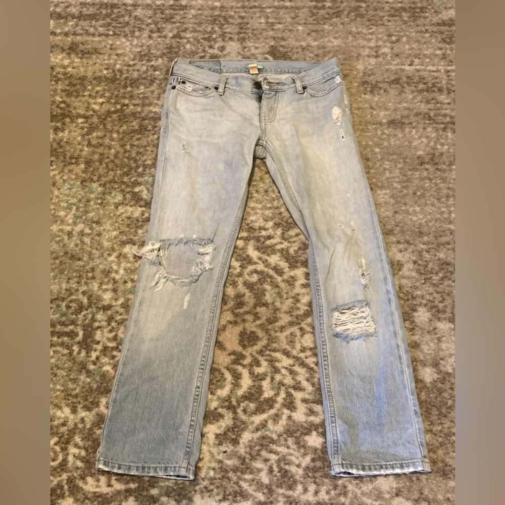 Vintage 2000s Hollister Low Rise Capri Jeans